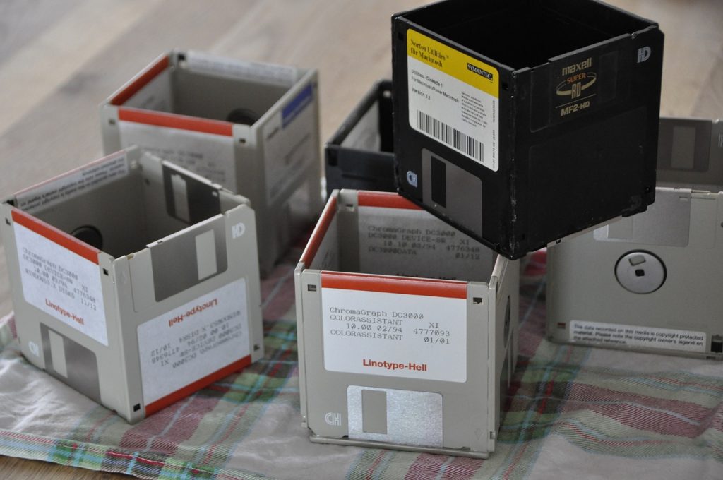 Recycled floppy disc containers!